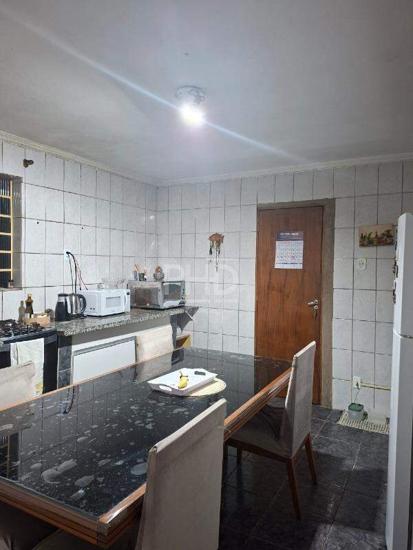 Casa, 3 quartos, 223 m² - Foto 5