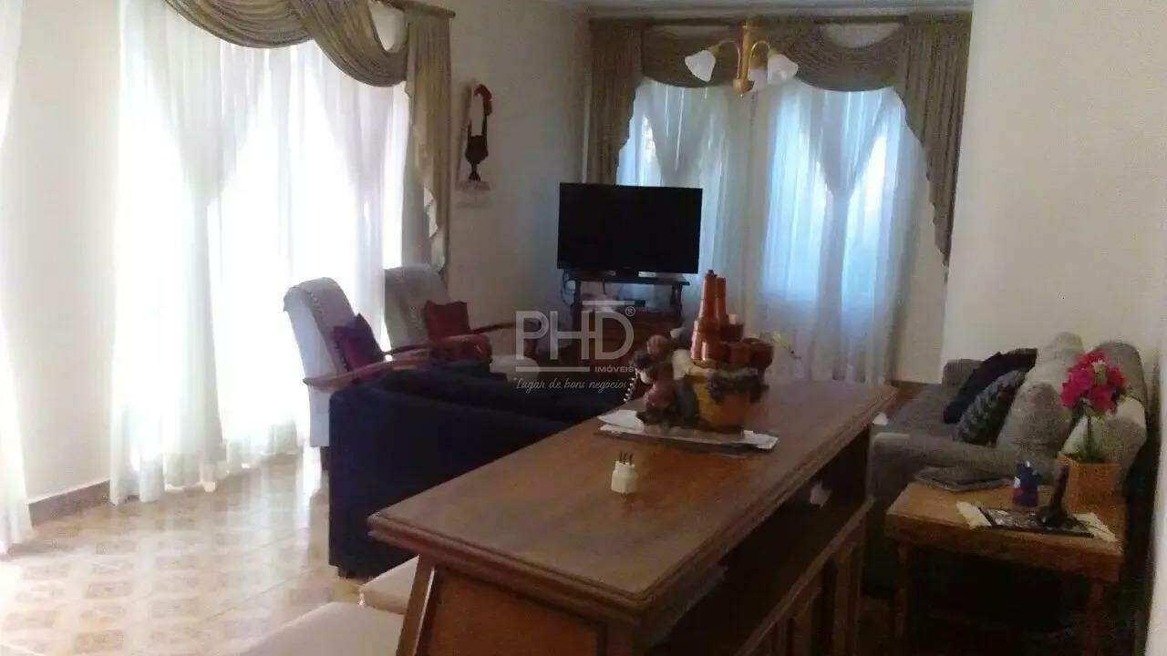 Casa, 4 quartos, 280 m² - Foto 2