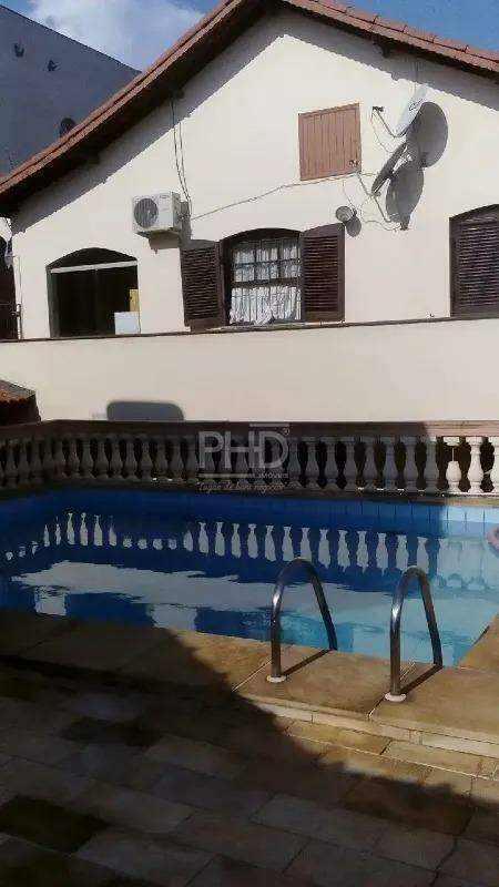 Casa, 4 quartos, 280 m² - Foto 1