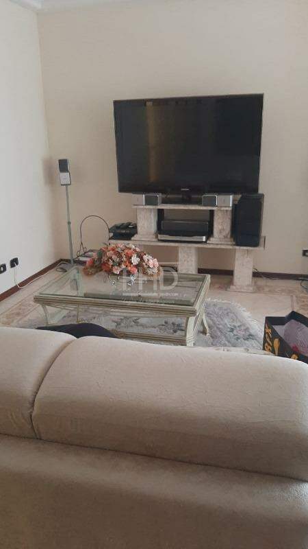 Casa, 4 quartos, 349 m² - Foto 2