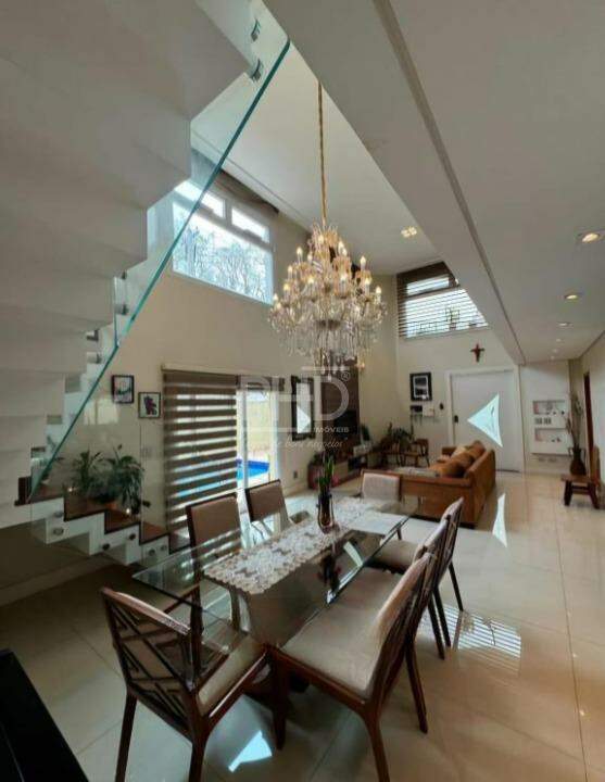 Casa, 4 quartos, 260 m² - Foto 3