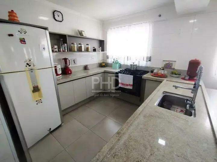 Sobrado, 3 quartos, 207 m² - Foto 5