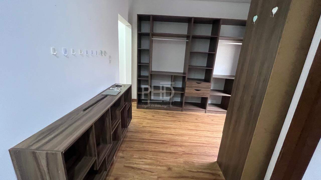 Sobrado, 3 quartos, 219 m² - Foto 24