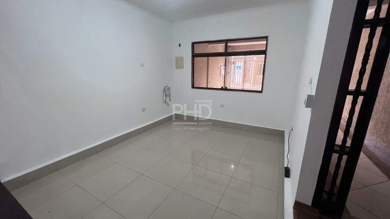 Sobrado, 3 quartos, 219 m² - Foto 3