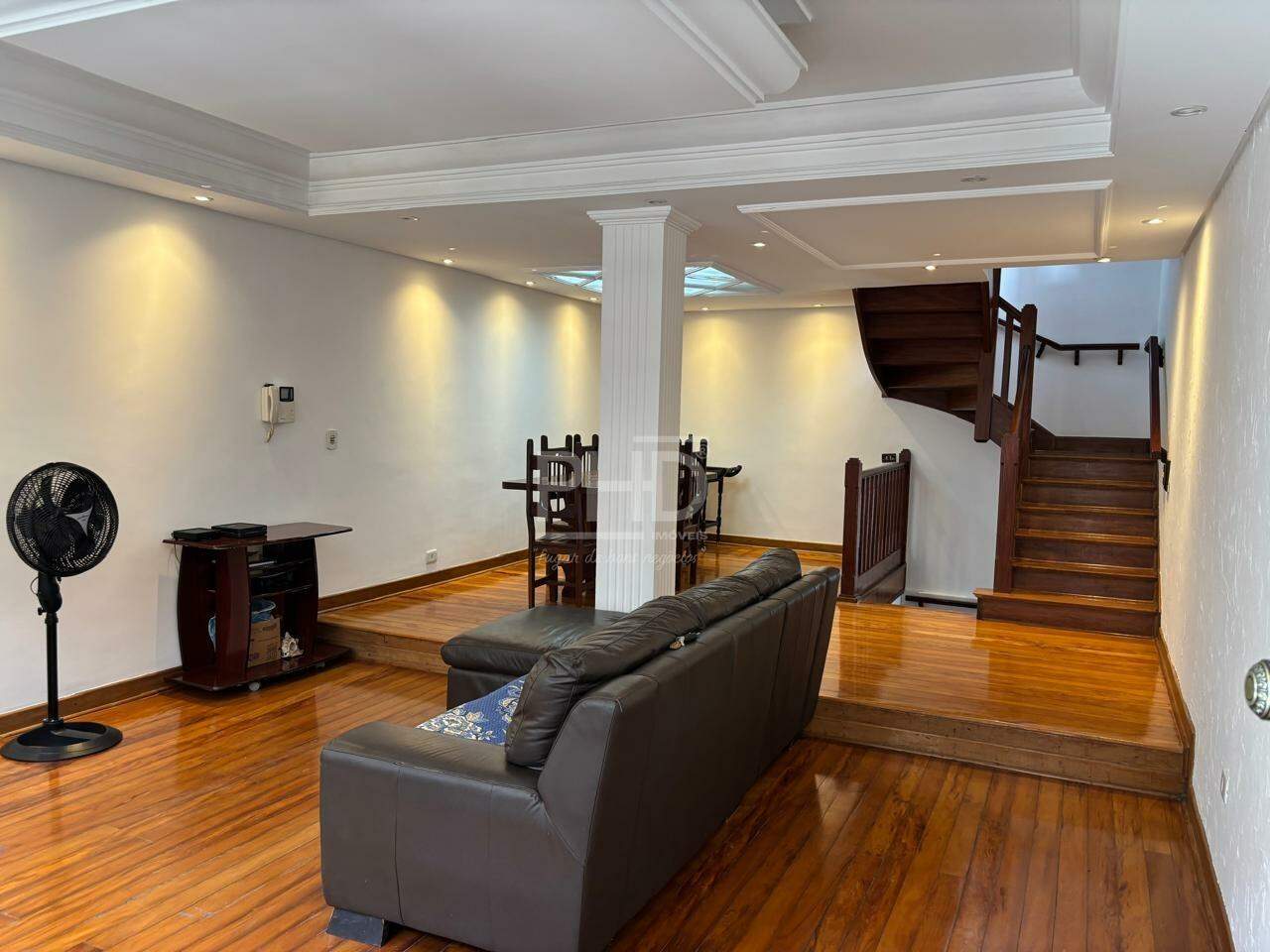 Sobrado, 3 quartos, 242 m² - Foto 4