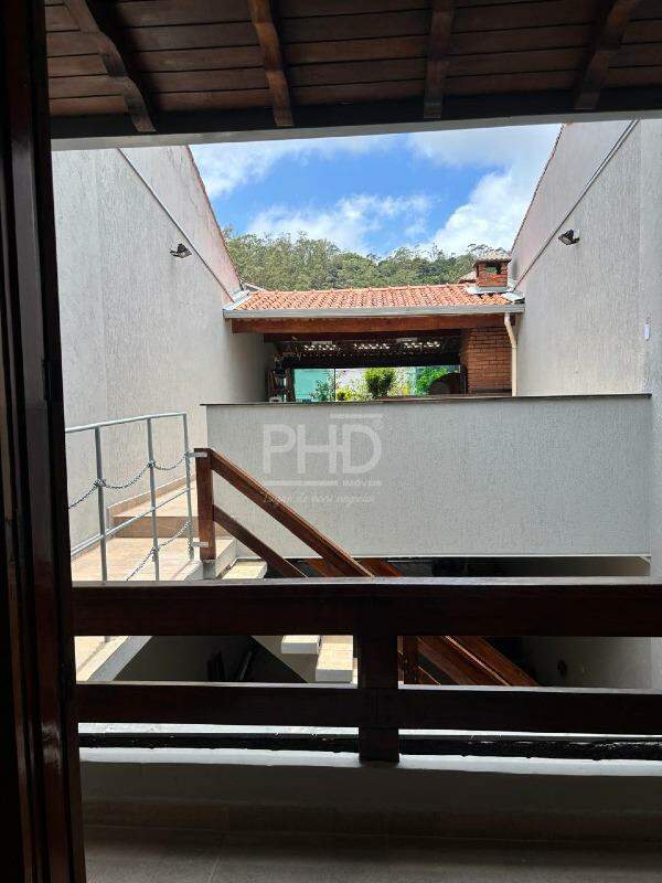 Sobrado, 3 quartos, 242 m² - Foto 6