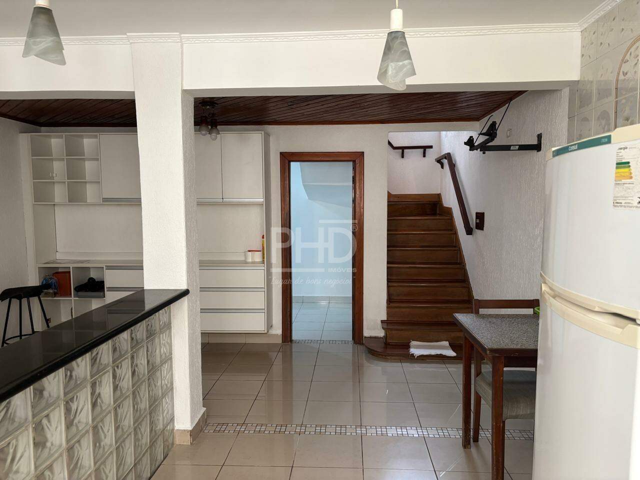 Sobrado, 3 quartos, 242 m² - Foto 9
