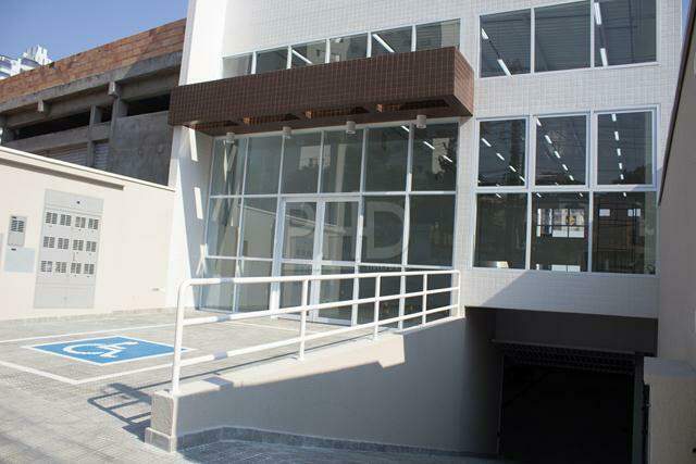 Depósito-Galpão-Armazém à venda, 581m² - Foto 2