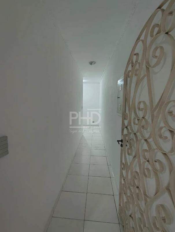 Casa, 3 quartos, 219 m² - Foto 15