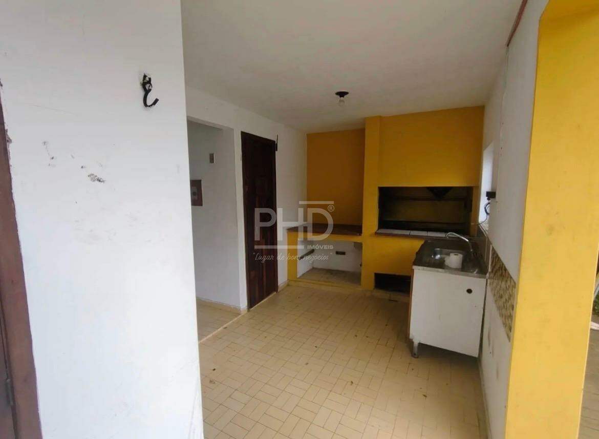 Casa, 3 quartos, 219 m² - Foto 13