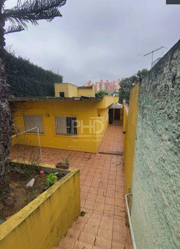 Casa, 3 quartos, 219 m² - Foto 1