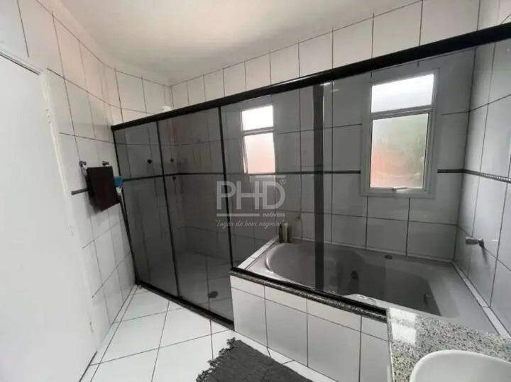 Casa, 3 quartos, 180 m² - Foto 16