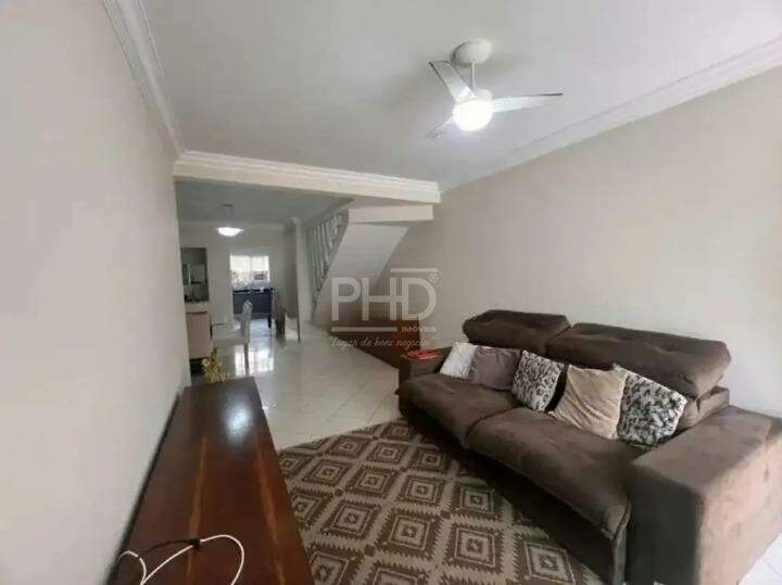 Casa, 3 quartos, 180 m² - Foto 1