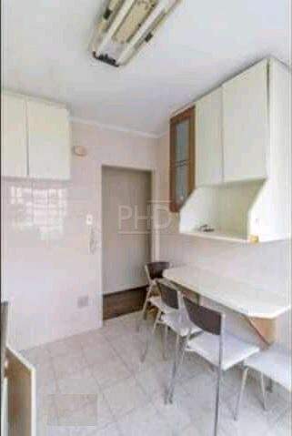 Apartamento à venda com 2 quartos, 55m² - Foto 11