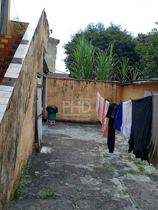 Casa, 3 quartos, 240 m² - Foto 35