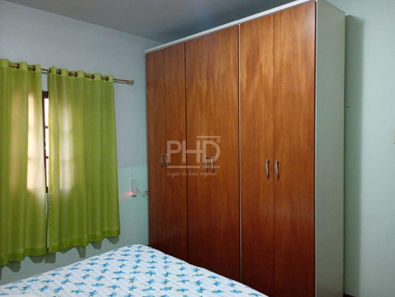 Casa, 3 quartos, 240 m² - Foto 9