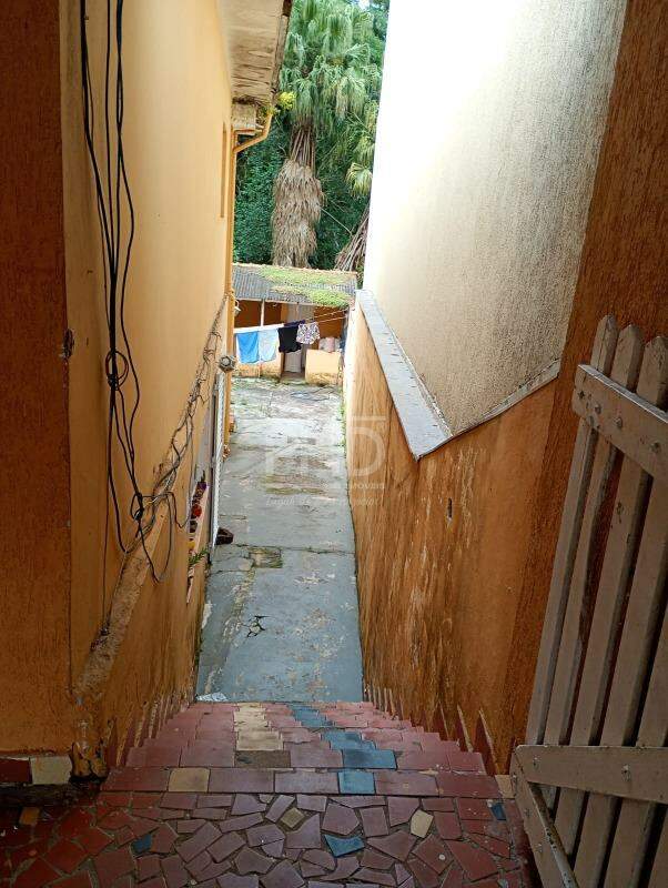 Casa, 3 quartos, 240 m² - Foto 34