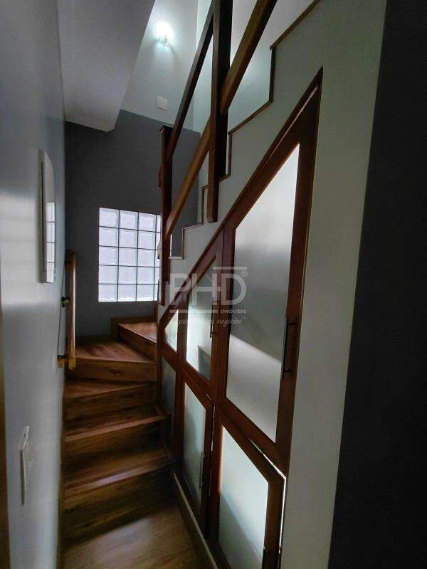 Sobrado, 3 quartos, 240 m² - Foto 5
