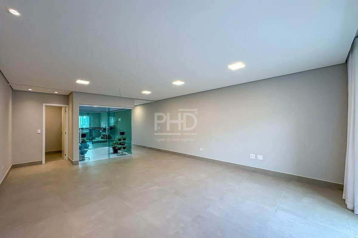 Sobrado, 3 quartos, 238 m² - Foto 2
