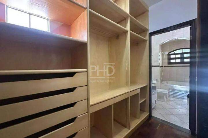 Casa, 3 quartos, 280 m² - Foto 9