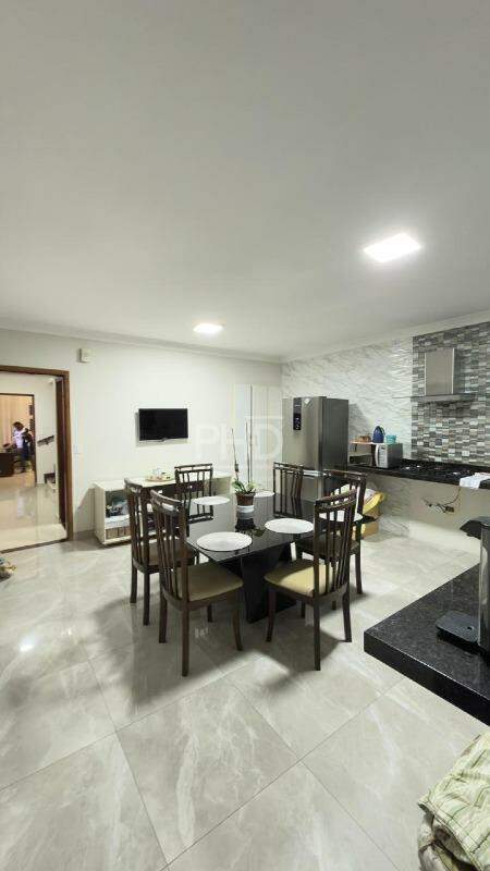 Sobrado, 3 quartos, 256 m² - Foto 7