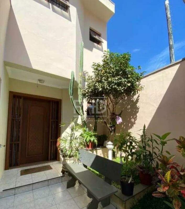 Sobrado, 3 quartos, 372 m² - Foto 25
