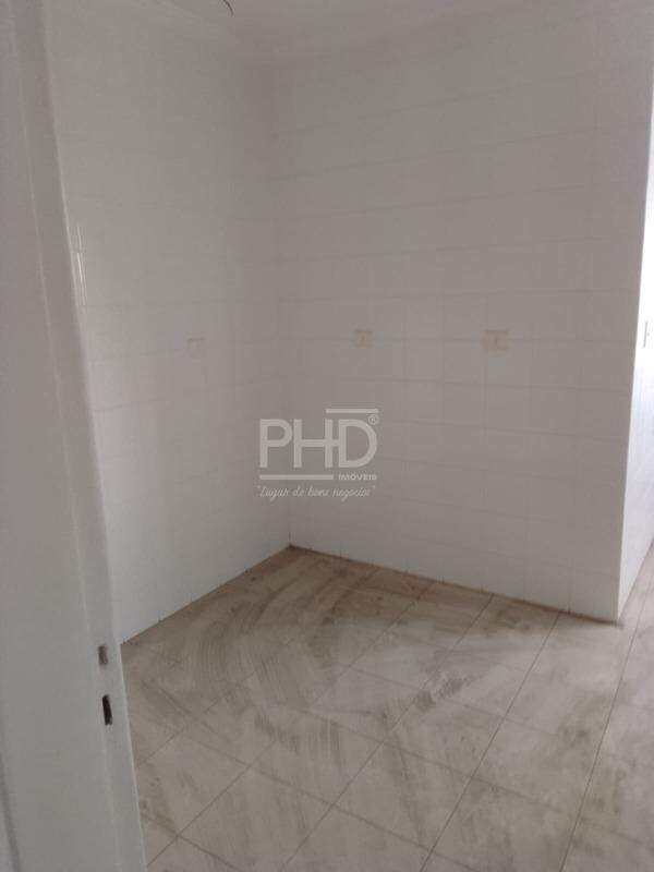 Cobertura, 3 quartos, 181 m² - Foto 2