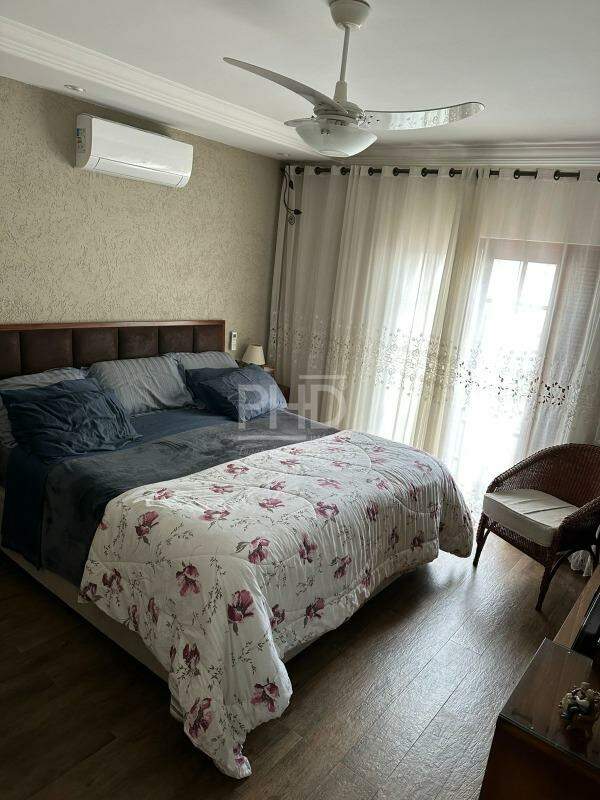 Sobrado, 3 quartos, 300 m² - Foto 8