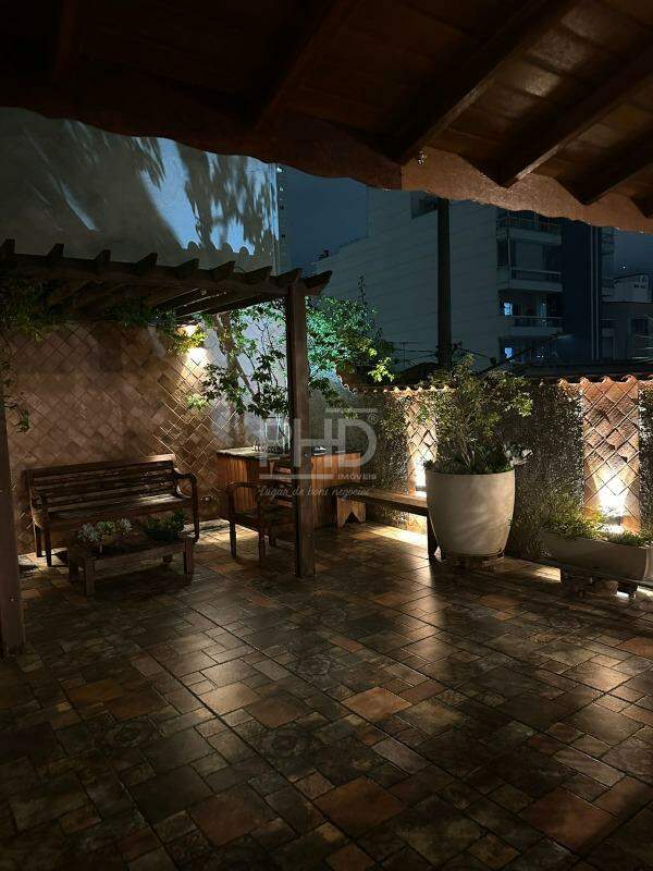 Sobrado, 3 quartos, 300 m² - Foto 24