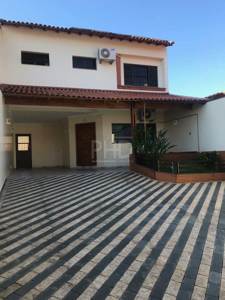 Sobrado à venda com 3 quartos, 194m² - Foto 3