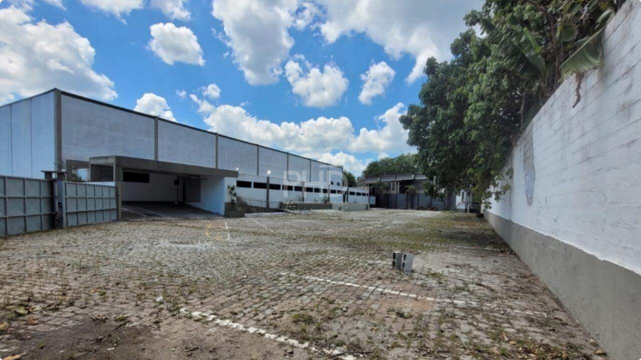 Depósito-Galpão, 2600 m² - Foto 1