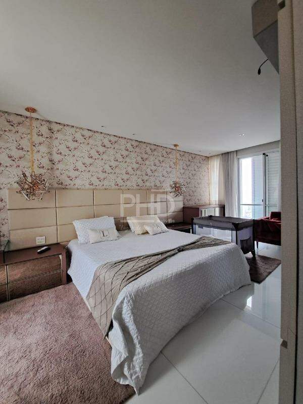 Cobertura, 3 quartos, 228 m² - Foto 7