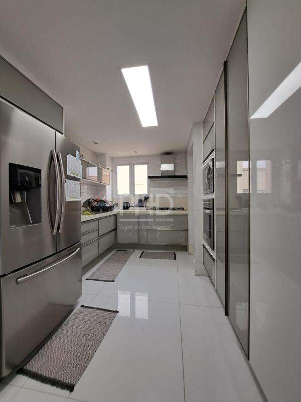 Cobertura, 3 quartos, 228 m² - Foto 6