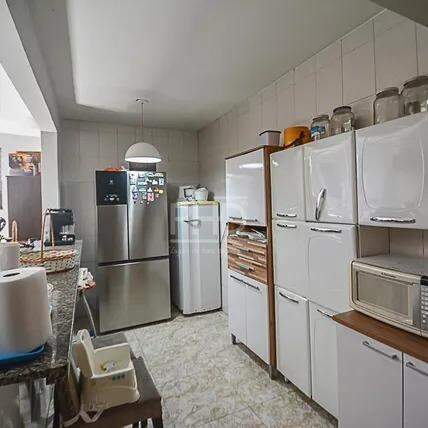 Sobrado, 3 quartos, 215 m² - Foto 6