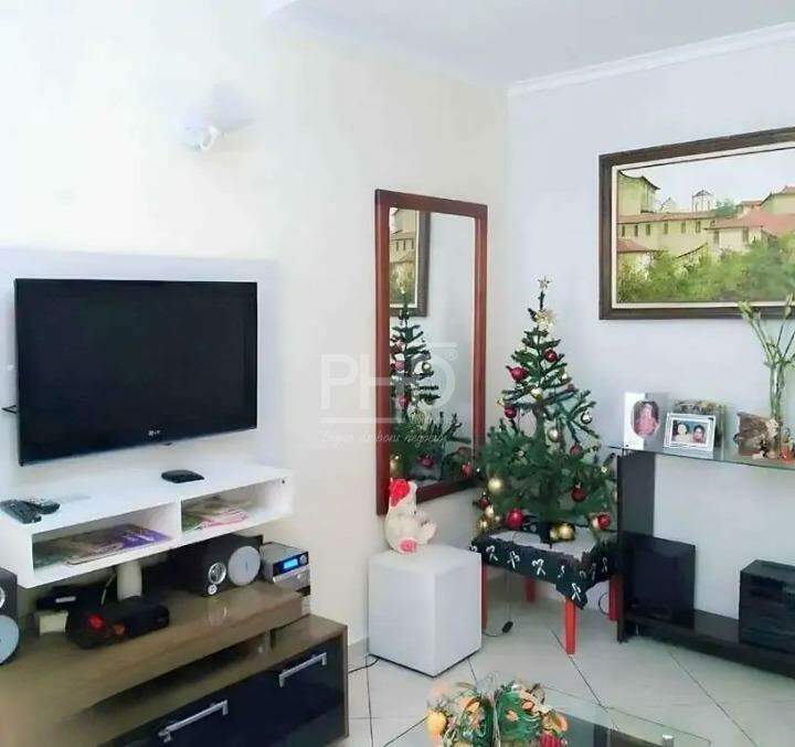Sobrado, 3 quartos, 274 m² - Foto 1