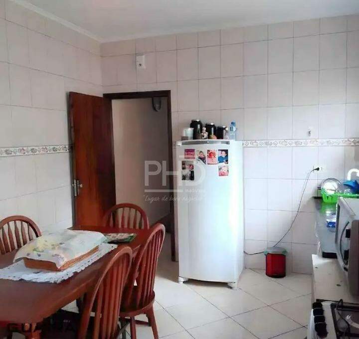 Sobrado, 3 quartos, 274 m² - Foto 4
