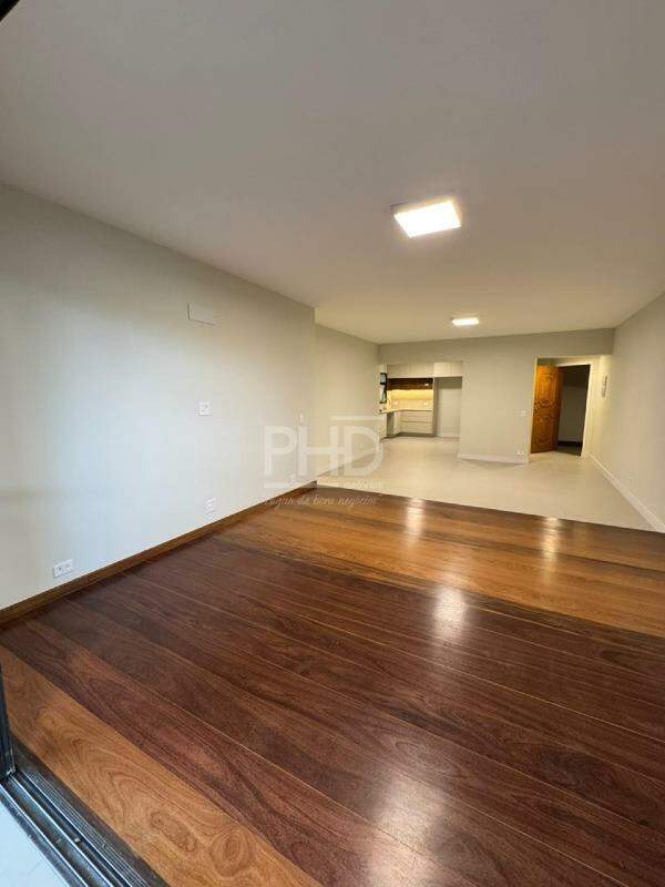 Apartamento, 4 quartos, 135 m² - Foto 4