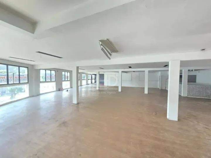 Prédio Inteiro - Foto 2