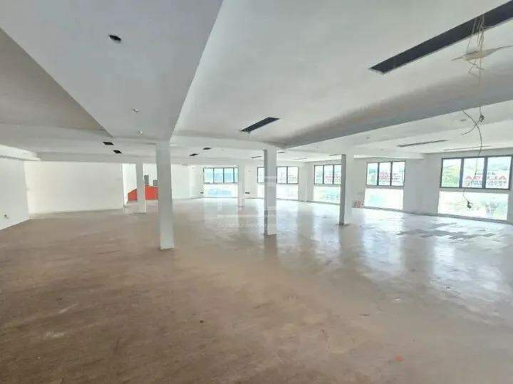 Prédio Inteiro, 400 m² - Foto 1