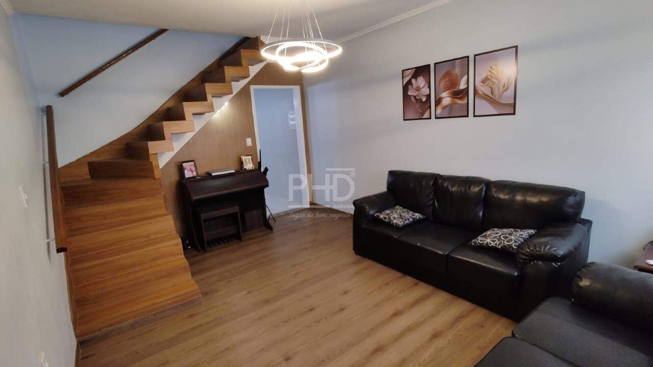 Sobrado, 4 quartos, 122 m² - Foto 1