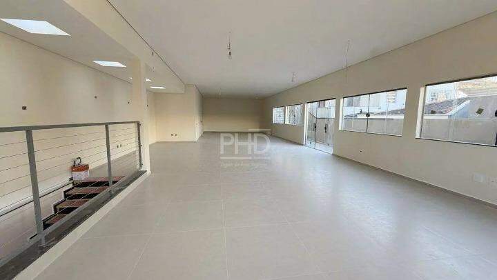 Loja-Salão, 231 m² - Foto 1