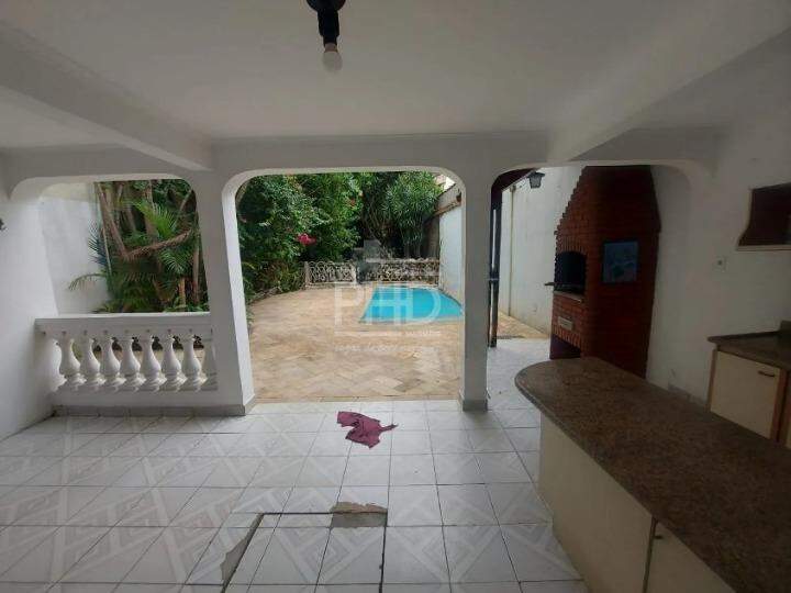 Casa, 3 quartos, 222 m² - Foto 13