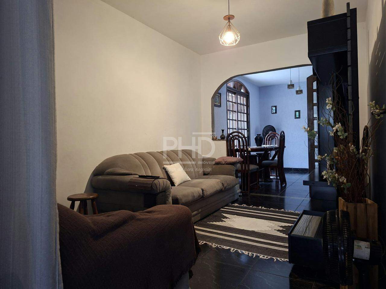 Casa, 2 quartos, 155 m² - Foto 1