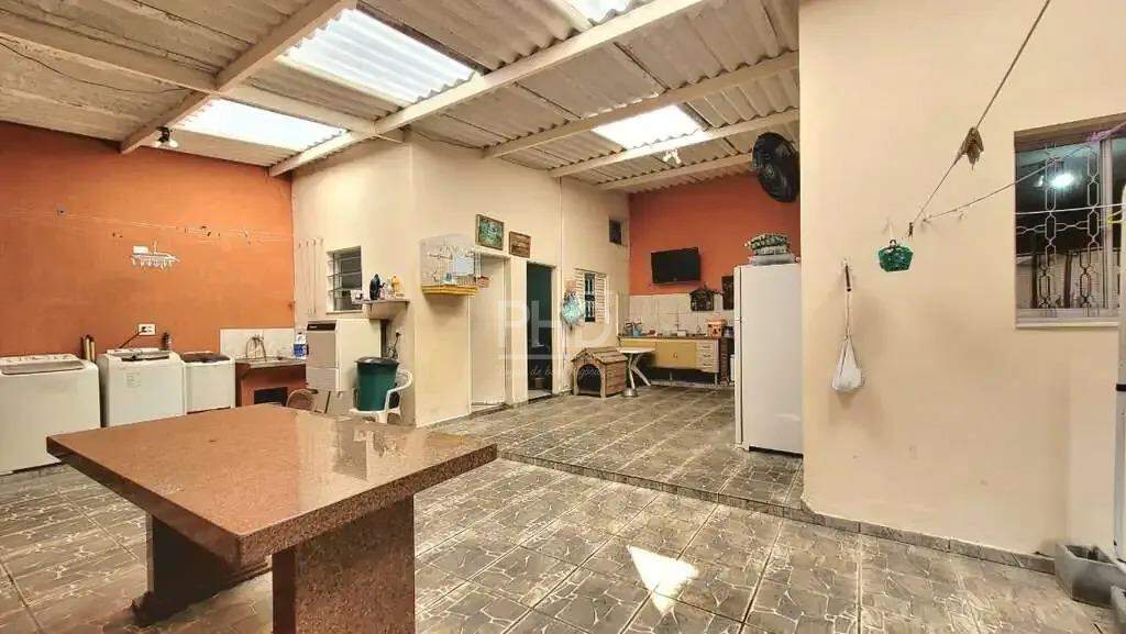 Casa, 5 quartos, 220 m² - Foto 18