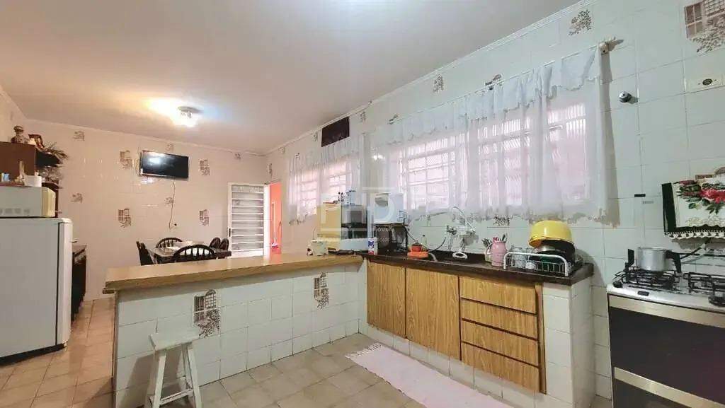 Casa, 5 quartos, 220 m² - Foto 8