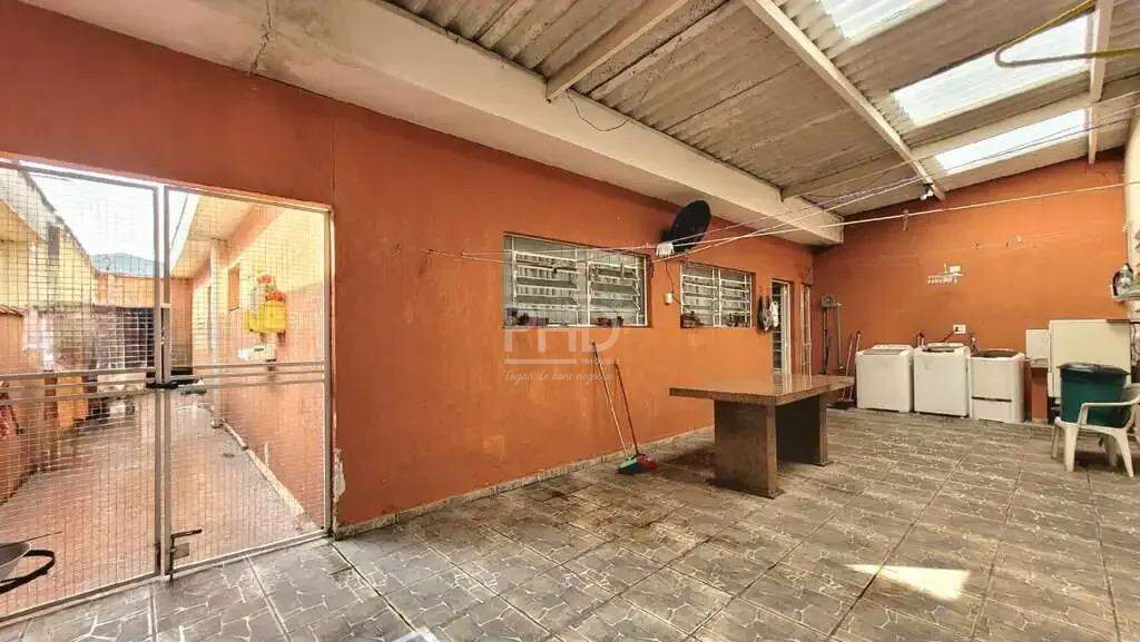 Casa, 5 quartos, 220 m² - Foto 17