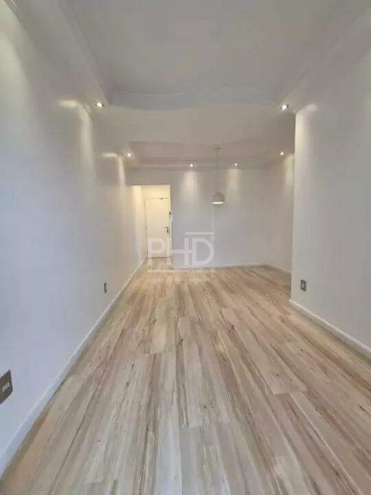 Apartamento, 3 quartos, 70 m² - Foto 2