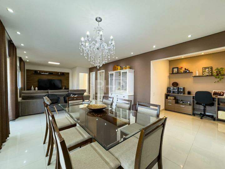 Apartamento, 3 quartos, 155 m² - Foto 1