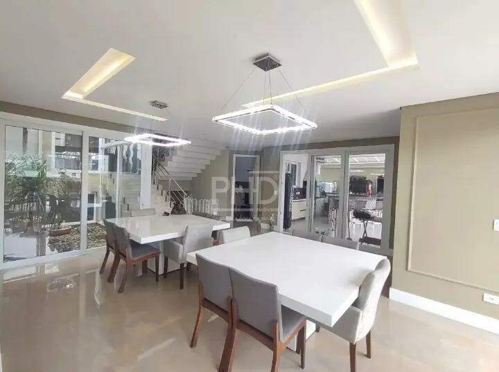 Sobrado, 6 quartos, 750 m² - Foto 23