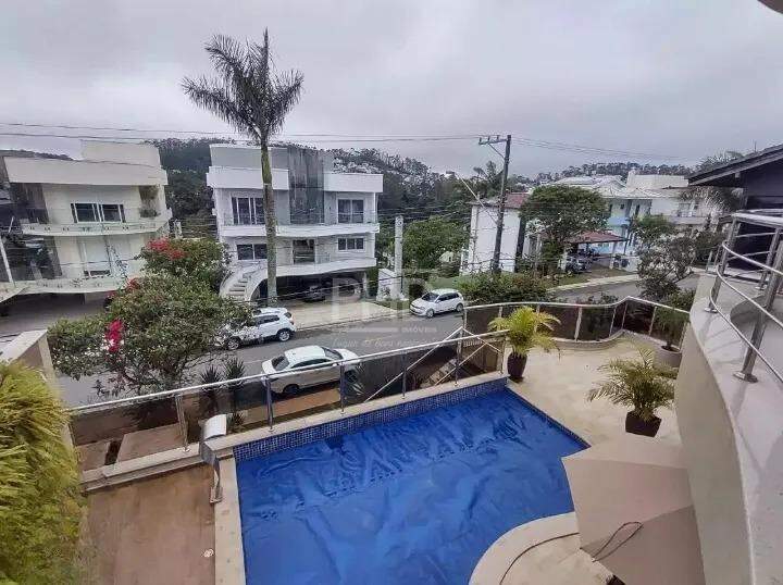 Sobrado, 6 quartos, 750 m² - Foto 1